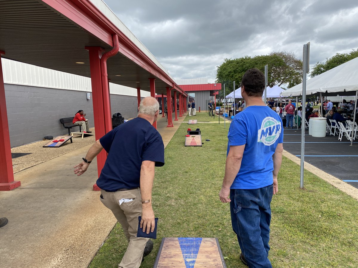 Who doesn’t love a fun celebration? Yesterday, Rheem’s Water Heating Division celebrated Montgomery Employee Appreciation Day with food, games, music and grooves! 🕺🏼🎶 We want to thank our employees for their hard work, and the value they bring to our company every day.