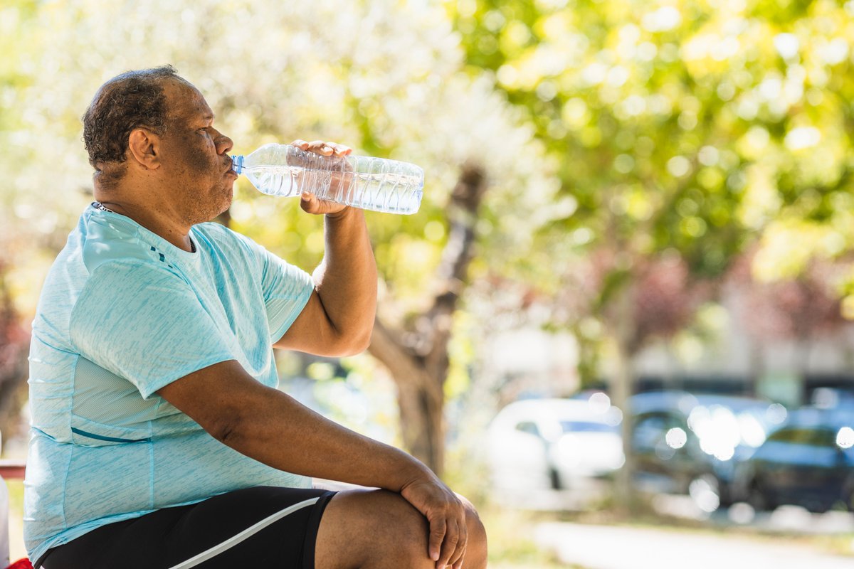 Obesity is highly prevalent in some racial and ethnic minority groups. NHLBI’s multigenerational landmark @FraminghamStudy found that #obesity increases the risk for high blood pressure, as well as heart and cardiovascular diseases. go.nih.gov/aEn9hKg #NMHM24