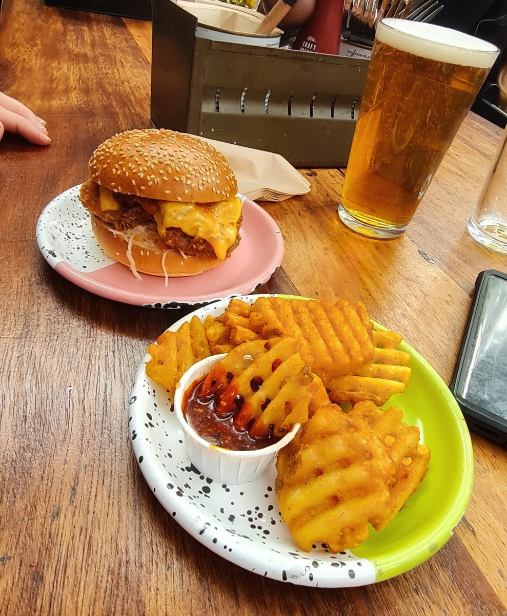 Having tea at Mackie Mayor's... #Mummas Buffalo Blue burger and waffle fries #delicious with hot honey dipping sauce 😋 @thehubzter went for an Amercian BBQ burger with Korean BBQ sauce. Washed down with an Italian Pilsner shandy! Off to see @JamesBlunt ...