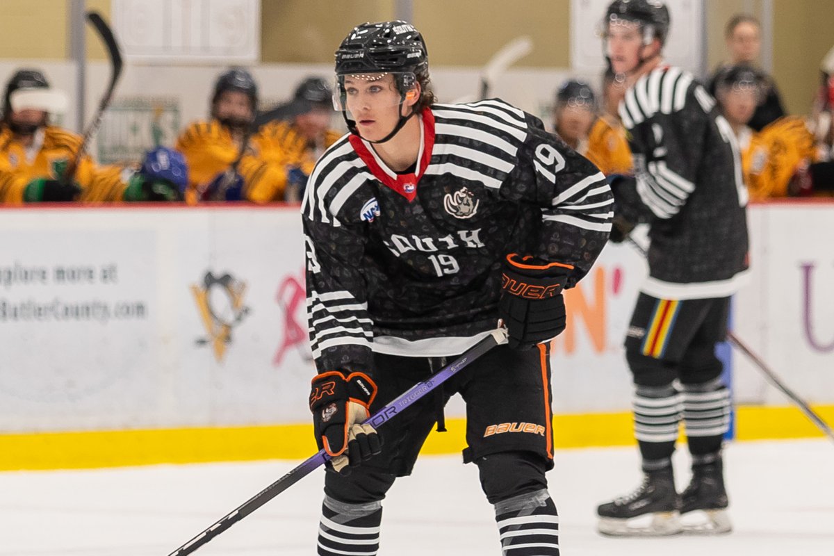 #NAHL Commitment Alert: <a href="/El_Paso_Rhinos/">Rhino Hockey</a> defenseman Luke Lindsay has committed to play NCAA Division III college hockey for <a href="/buroyalsmhockey/">Bethel Royals Men's Hockey</a> 

📰: nahl.com/news/story.cfm…