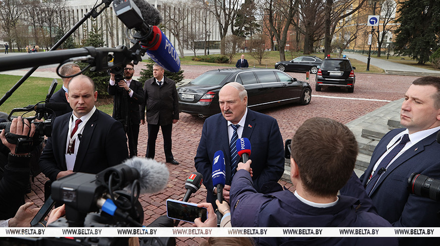 LUKASHENKO: 'They deployed 120,000 soldiers to the border with Belarus. Ukraine wants to send these troops to the front line and replace them with French troops. We are looking forward to seeing the French defend Ukraine. It is a complete joke!'