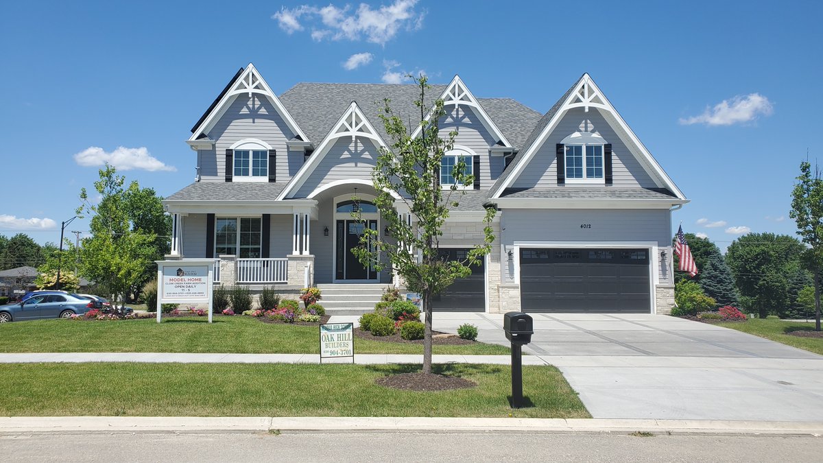 Come see our #modelhome & check out our #customhomedesigns & available lots in Clow Creek Farm Addition. 😊 We're open from 11 am - 5 pm at 4012 Alfalfa Ln #Naperville #newhome #newhomedesign #newhomebuilder #newhomeconstruction #homebuilder #customhomebuilder #newhomebuild