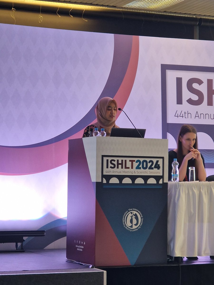 The future of #Harefield <a href="/RBandH/">Royal Brompton and Harefield</a>. It's been a great afternoon <a href="/ISHLT/">The ISHLT</a> supporting our fantastic team <a href="/DrWaqasAkhtar/">Waqas Akhtar</a> <a href="/m_konicoff/">Mailen Konicoff</a> and Assica mentored by <a href="/gerovasili/">Vicky Gerovasili</a> 💛

#ishlt2024
#MedEd
