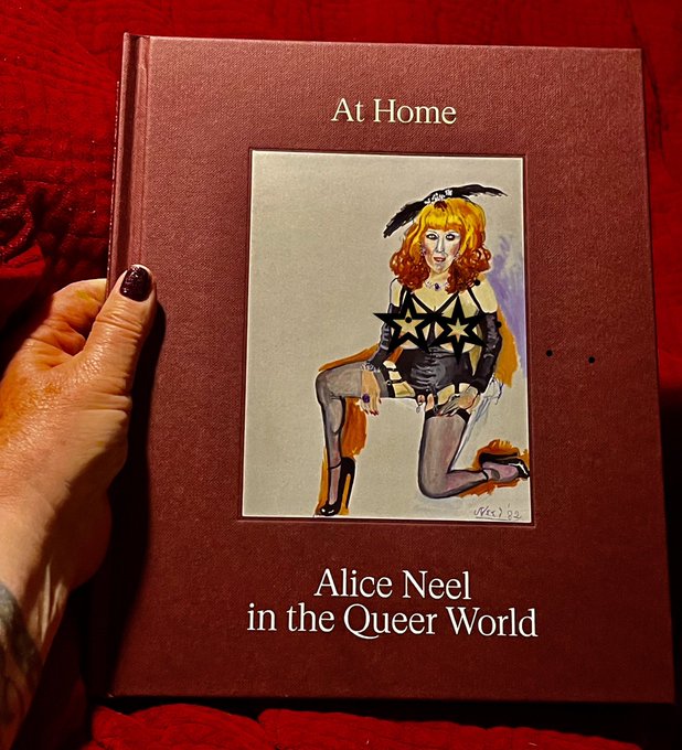 So this new book just came out about the queer folk the great Alice Neel painted. Amazed that they chose<a href="/tag/performanceart"class="tags"><span>#performanceart</span></a><a href="/tag/showworldcenter"class="tags"><span>#showworldcenter</span></a>