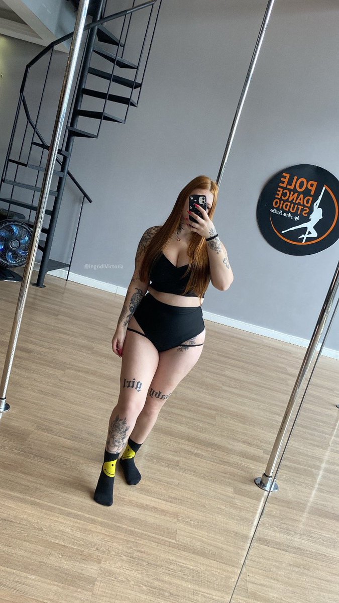 Meus conteúdos na promo por 9,99 😱

t.me/IngridiVictori…