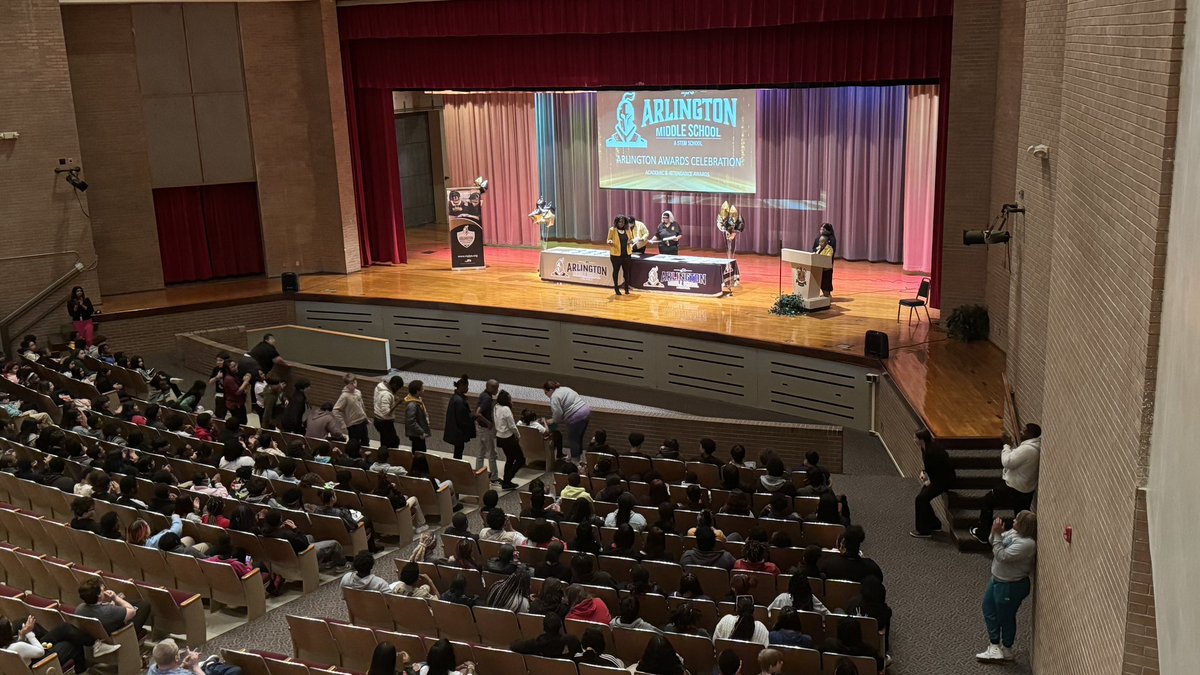 IPS_ArlingtonMS's tweet photo. Celebrating our scholars today for their outstanding achievements! 🏆📚 Congratulations to those who made the honor roll and achieved excellent attendance. Your dedication to education shines bright! 🎉 #ScholarAchievement
#ArlingtonKnights💛🖤
@Ms_Billups 
@AMS_Counselor https://t.co/AbQsltbFHL