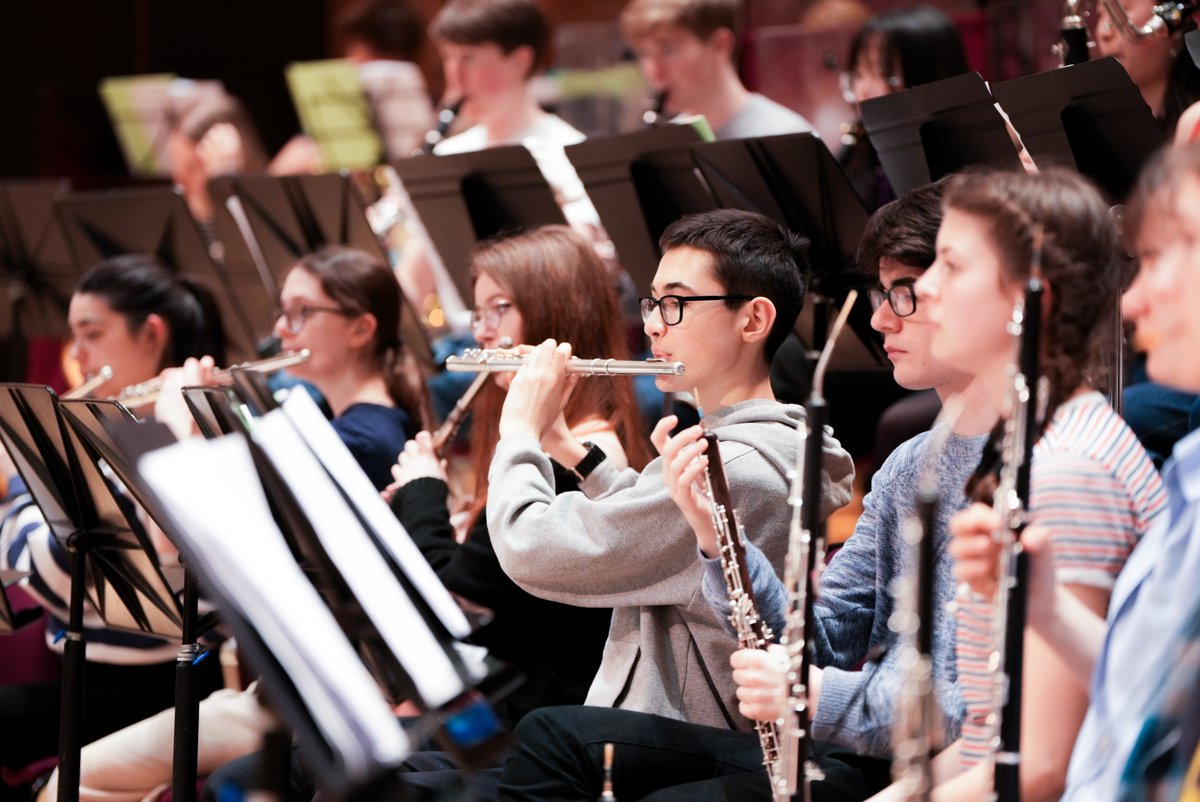 We’re all at @liverpoolphil! TONIGHT, we perform @gavhiggins' Concerto Grosso, Prokofiev’s Symphony No.5 and more! Join our forces with @nybbgb and conductors @JessicaCottis & @tesskjackson at 7.30pm! Book tickets and download the Catalyst programme: nyo.org.uk