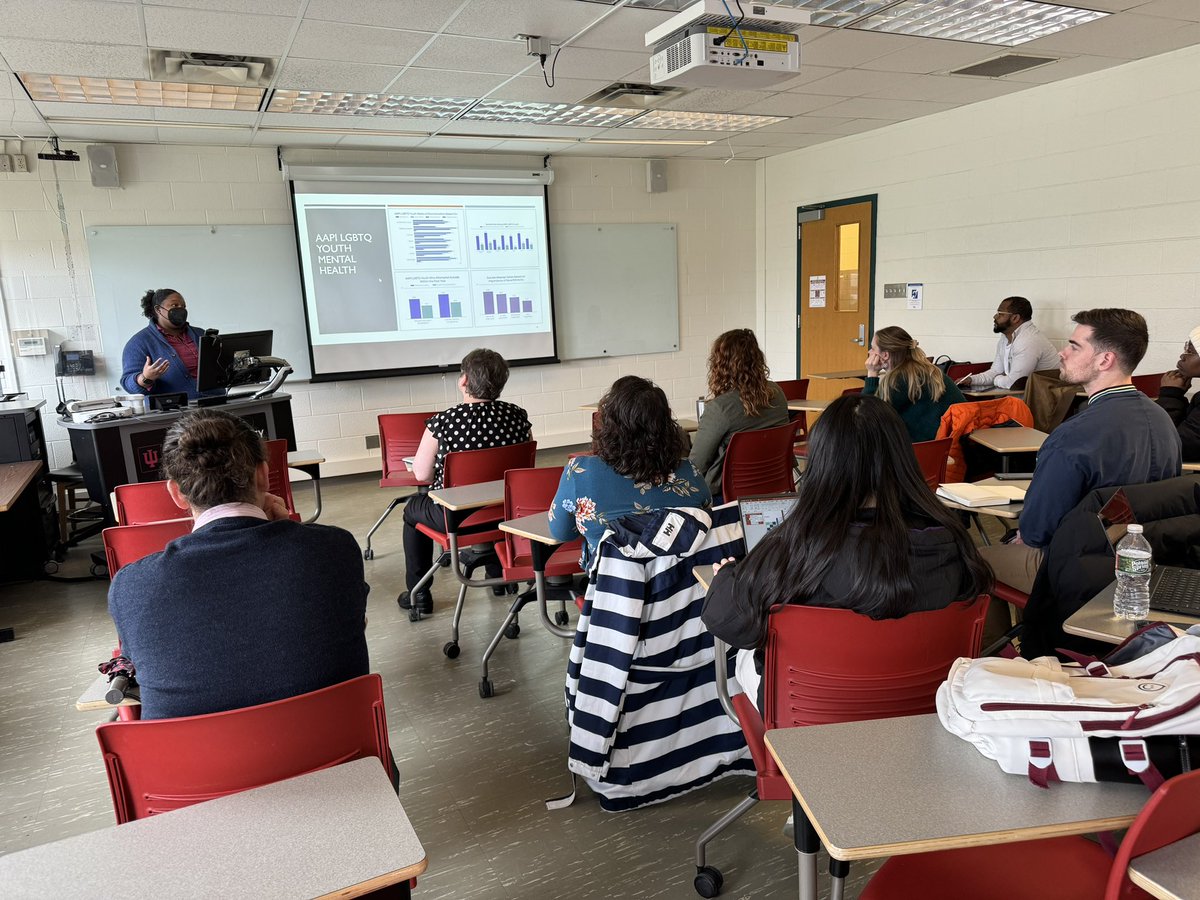 We’re thrilled to welcome Dr. Myeshia Price (@mypreeney), Associate Professor in the @IUSchoolofEd, to the @IU_AHS Graduate Research Colloquium today! Enjoyed hearing about good work being done with #LGBTQ youth, #MentalHealth, and #Suicide. #PublicHealth @IUImpact @iusphb