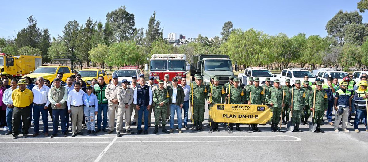 Me dio mucho gusto poder saludar a nuestros grandes héroes que combatieron el incendio en Sierra de San Miguelito. Agradezco infinitamente la gran labor que hicieron por acabar con el fuego. 👏🏼💚