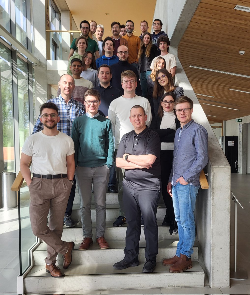 Today we wrapped up the 5th @epixfab SIlicon Photonics Design Course, at the @PhotonicsUGent. Group in the beautiful city of Ghent. Thanks to the wonderful participants from around the world to make this an amazing week.