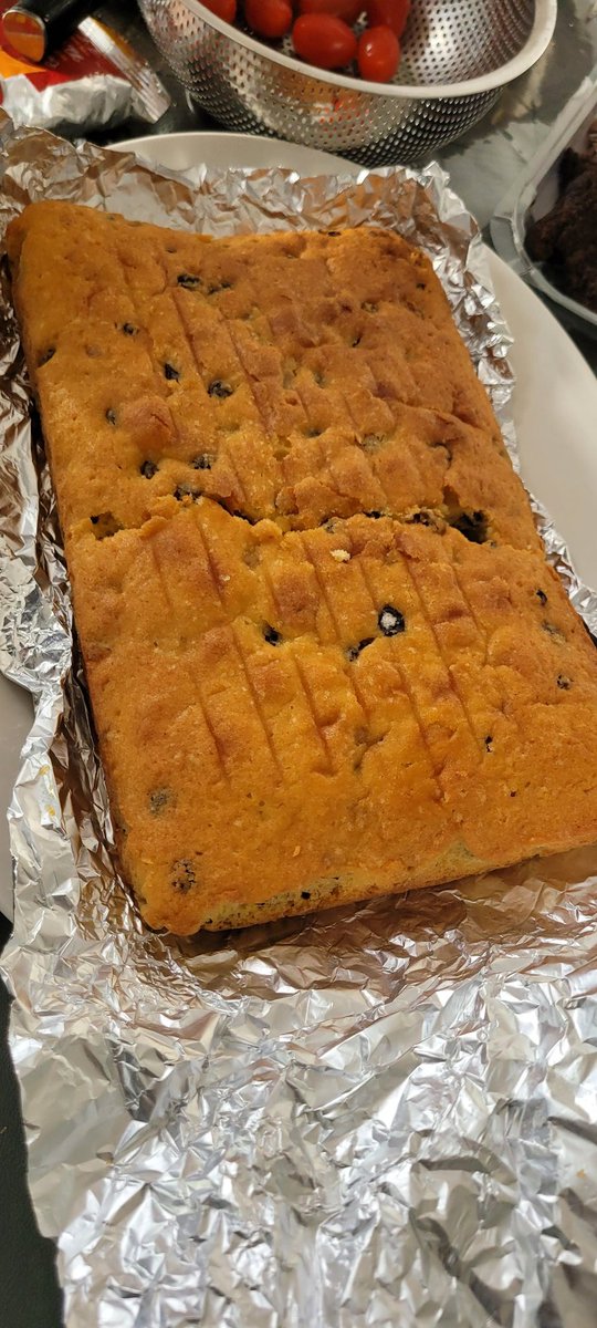 Why I love this #MultiCoulteral country. We shared our #Eid  food with our English neighbors, and they made this fruit cake for Eid. #Chingford. #WalthamForest #England @wflds