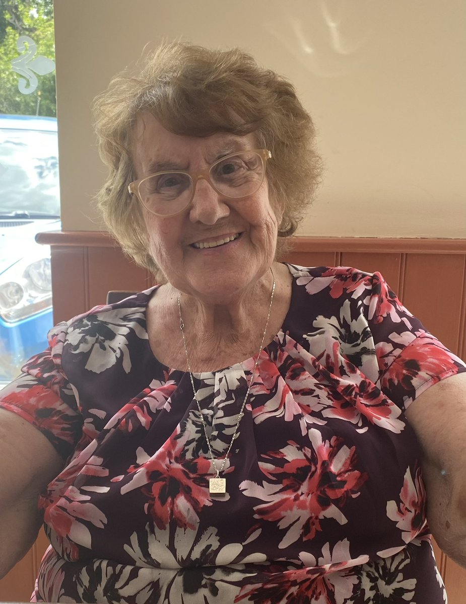 alisonelsayed's tweet image. Good evening my friends. All sorted today with Registrar’s and Funeral Directors. Those speaking to me and Conor were very supportive and made a quite difficult task more bearable. Some very kind people around. Have a good rest of the day xxx ❤️❤️❤️ #mymum