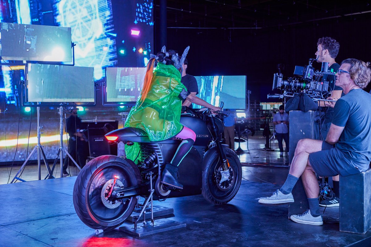 Enter a New Era with @kinoflo at @nabshow 2024 📍APR 14-17 • VEGAS • VIP Code NS9638 👉 REGISTER NOW experientevent.pulse.ly/qqyzfdmyag Have you been #BTS with Project Chimera & MIMIK...? . #virtualproduction #litbykino #behindthescenes #musicvideos #cinematography #vrx #kinoflo #NABShow