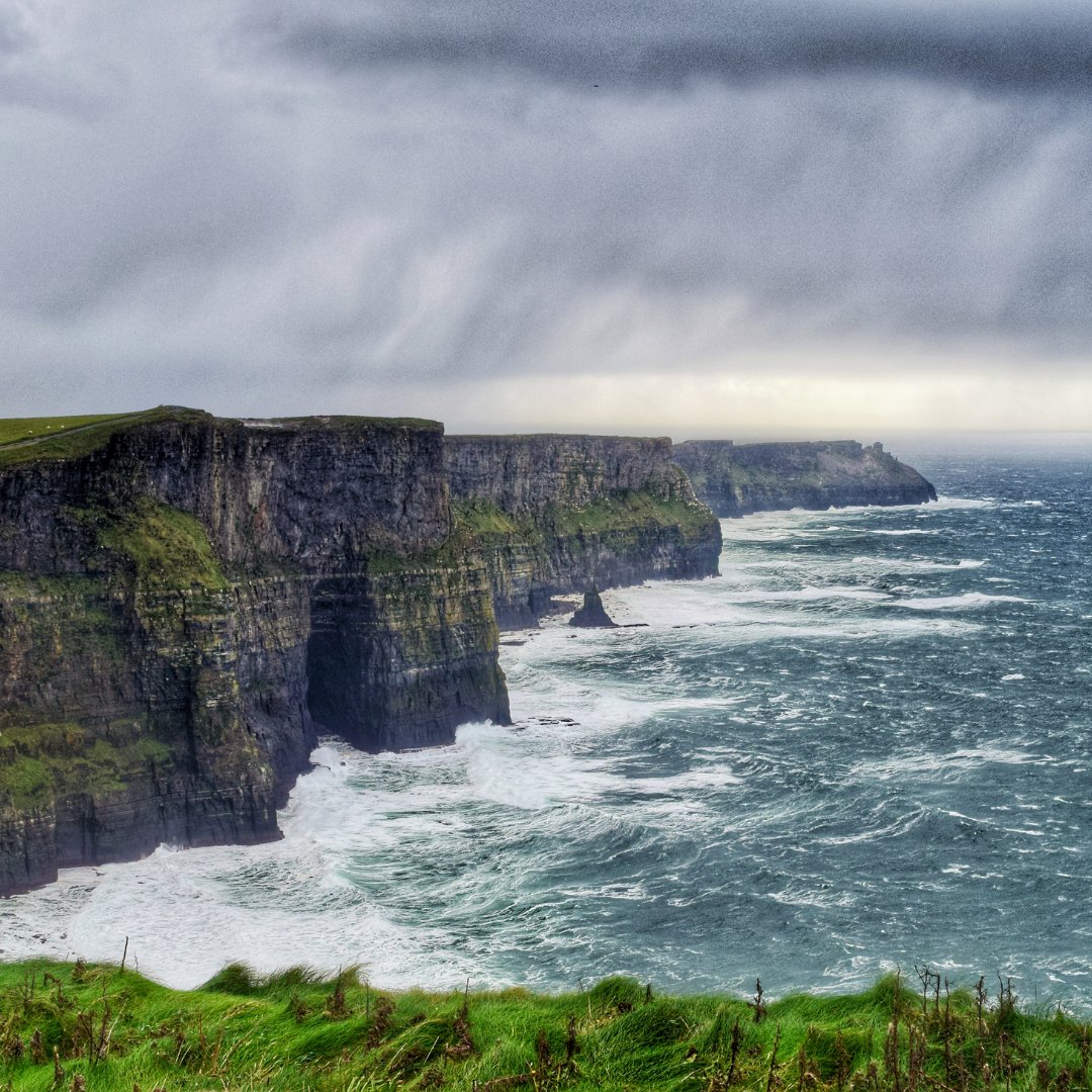 Coastal majesty: Cliffs of Moher, where waves crash endlessly. 🌊⛰️

📍Cliffs of Moher, Co Clare

Courtesy of Lisa5201

#wildatlanticway #ireland #wildrovertours #travel #TravelMassive #TBEX #traveling #traveltuesday #adventure #cliffsofmoher #photooftheday #wildroverdaytours