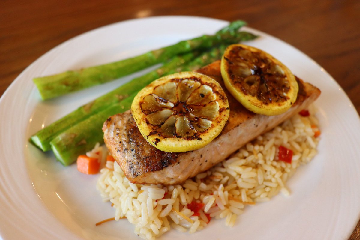 You deserve the finer things in life like our grilled salmon dinner.

#freshfish #kennys #salmon #salmondinner #grilledsalmon #greeley