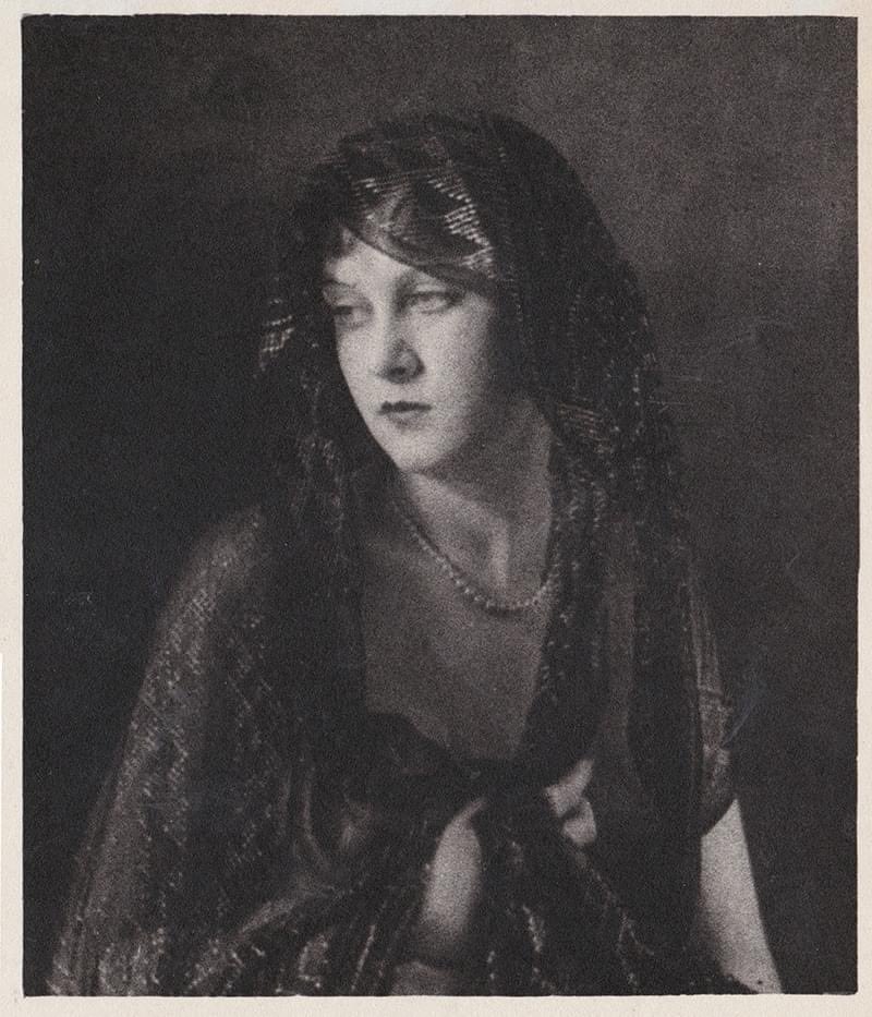 Fay Wray by William Mortensen in 1924.