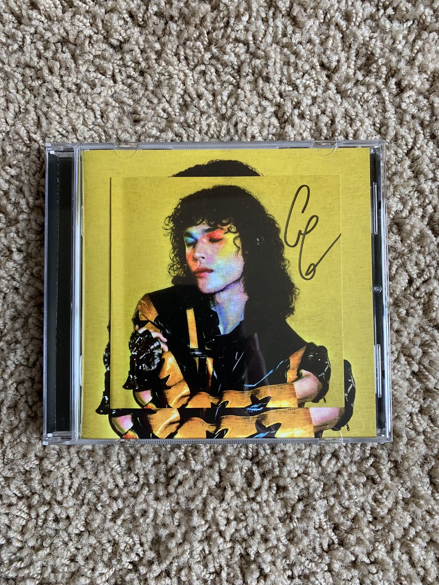 my first ever signed cd just arrived!! 😭so excited to have this! #FoundHeaven 
@conangray @coneworldhq ⭐️⭐️⭐️