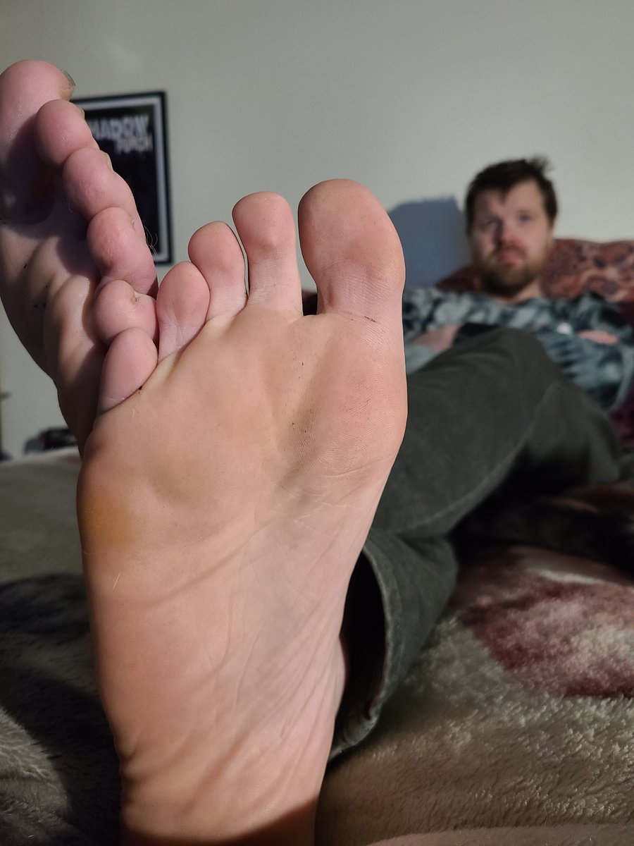 Good morning and happy Friday! Did you miss my feet because they missed you