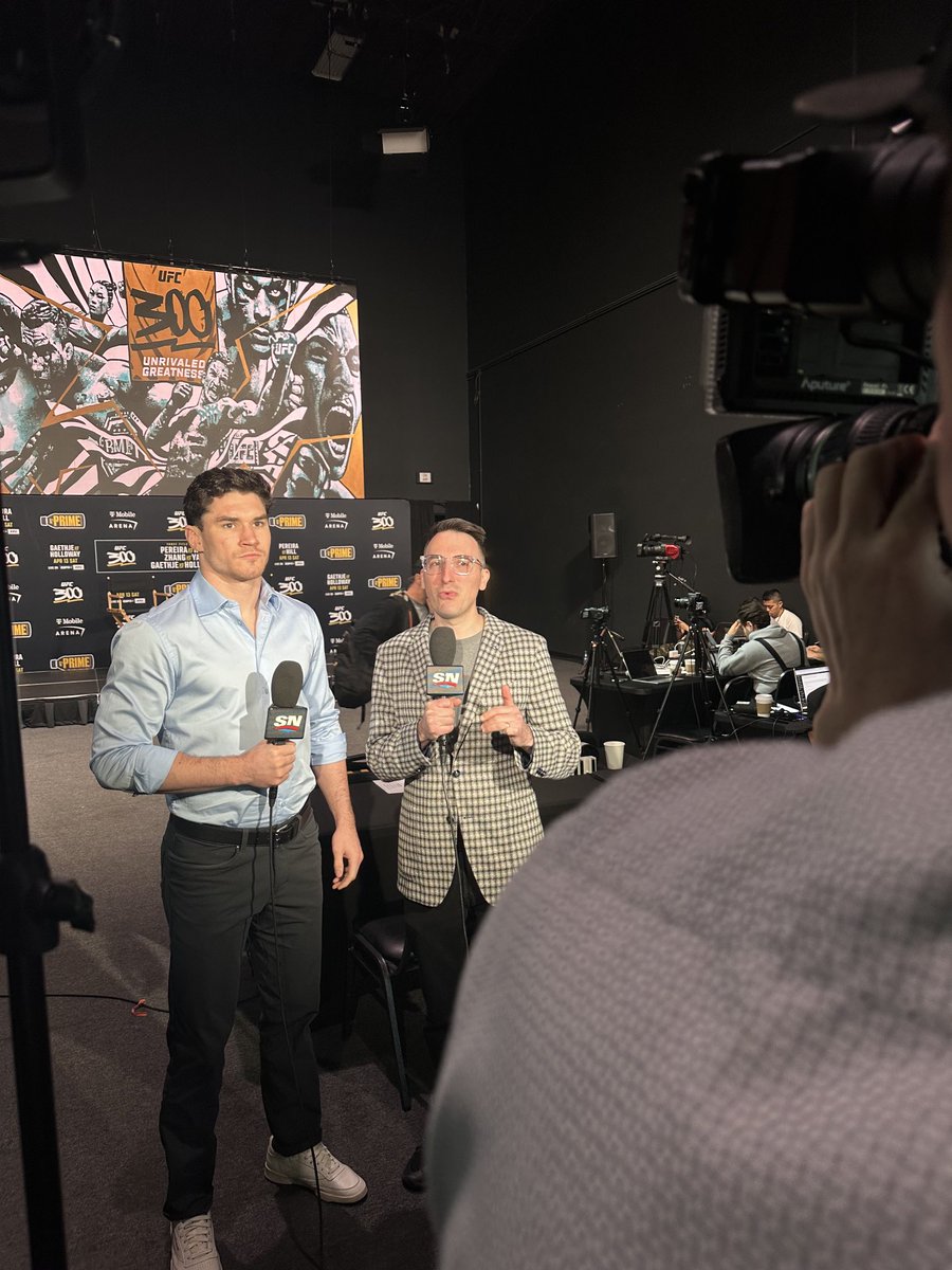 Sportsnet at the #UFC300 weigh-ins ⁦@aaronbronsteter⁩ ⁦@Michael_Malott⁩