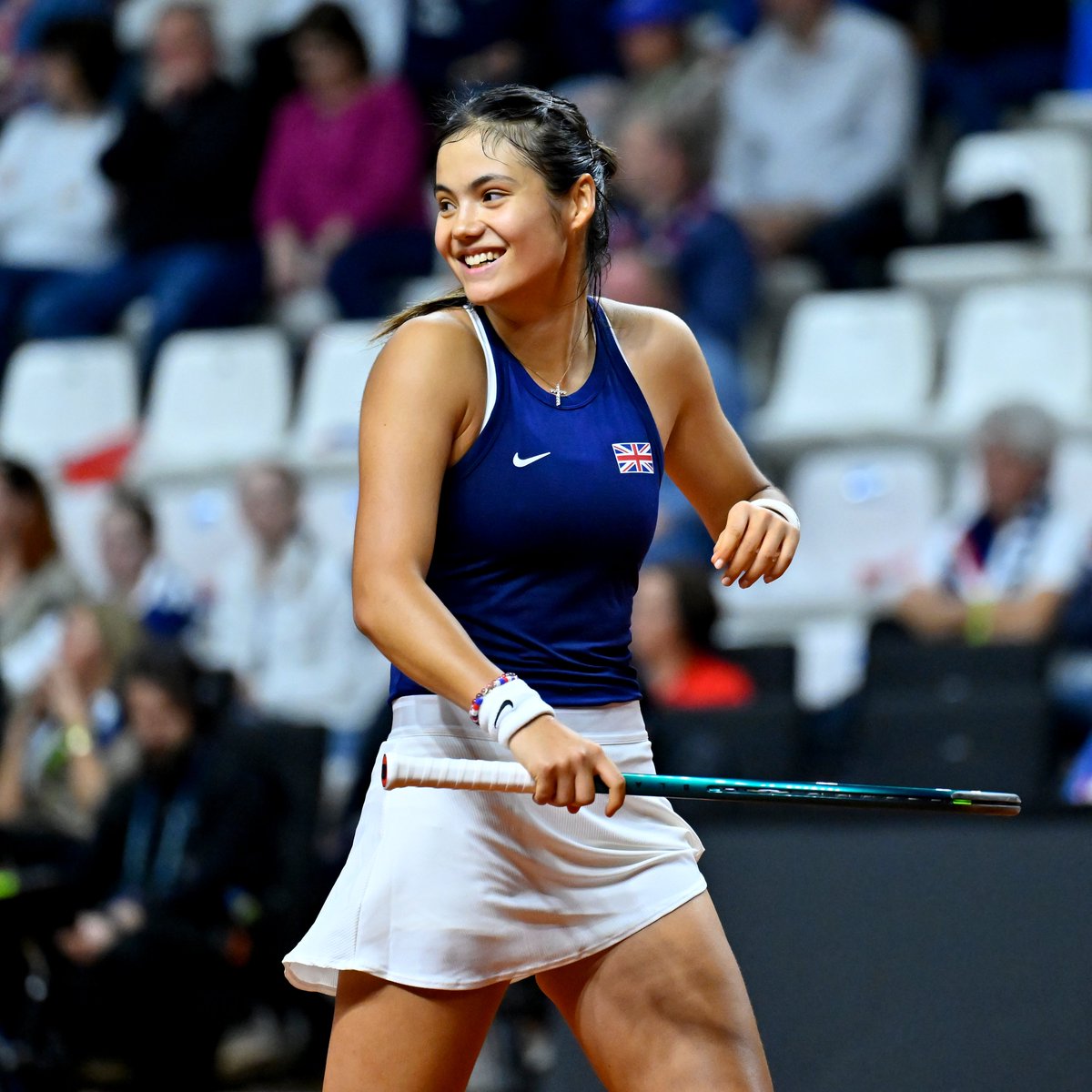 Mood 😁 @EmmaRaducanu #BackTheBrits 🇬🇧 | #BJKCup