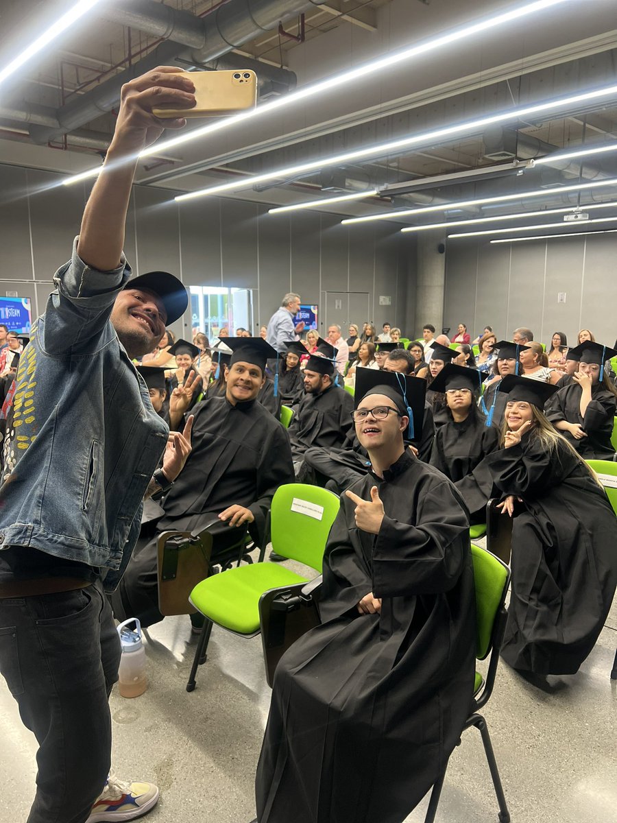 <a href="/SaldarriagaConc/">Fundación Saldarriaga Concha</a> <a href="/UniversidadCES/">Universidad CES</a> <a href="/AlcaldiadeMed/">Alcaldía de Medellín</a> <a href="/LaCasadeCarlota/">La Casa de Carlota & friends</a> ¡La mezcla de talentos, es la clave del éxito!

Además, un trabajo estratégico donde para <a href="/LaCasadeCarlota/">La Casa de Carlota & friends</a> lo más importante son los resultados, con esta metodología las empresas con las que trabajan creen, confían y anhelan tener en sus equipos personas neurodiversas. 👏🏽🦾