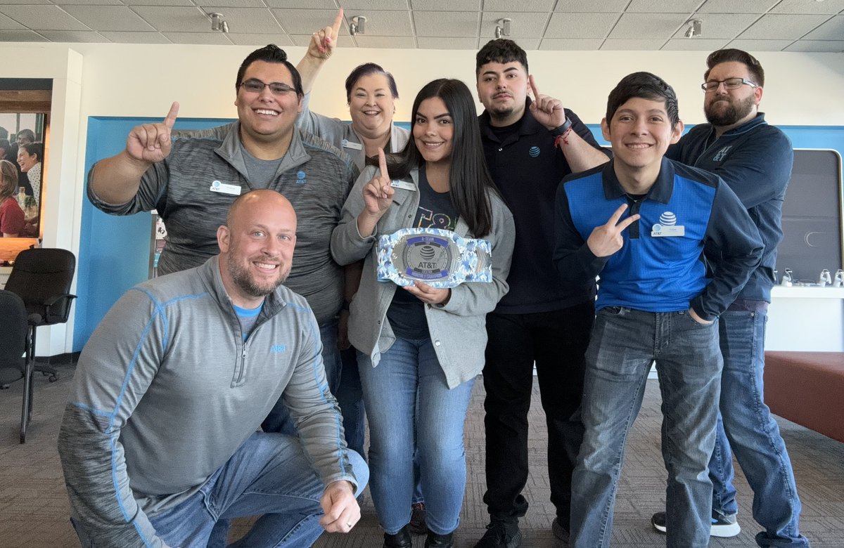 Congratulations to Merle Hay! #1 ARSM, #2 Market, #10 in the Nation! Great job on an amazing month and thank you for all you do to drive growth and take care of our customers in Iowa! #LifeAtAtt #Winning @naomy24garcia @carodawn_11 @OfficialAmyIvey @SeabaughAmanda @BOLDNP @ATT