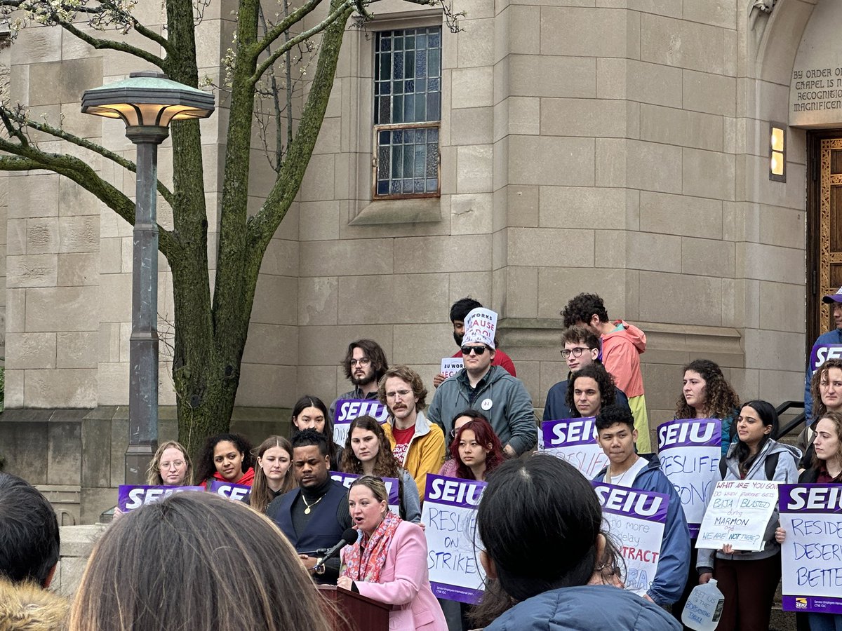 .@dave4509 of @SEIU509 and @RonDurk and @Santana4Boston at the Re’s Life worker rally #bospoli