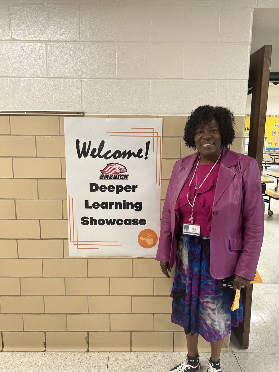 I attended Emerick Elementary School’s Deeper Learning Showcase this morning. The students proudly presented their projects and demonstrated how much they have learned this year. I’m very proud of them! 

@LCPSOfficial @emerickelem1967 

#lcps #deeperlearning #futuregeneration