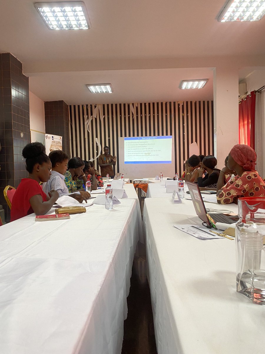 FjadAmazones's tweet image. - Introduction au féminisme
- Engagement des étudiantes aux droits des femmes
- Genre et Violences Basées sur le Genre
- Autosaisine des affaires de VBG
- Techniques de plaidoirie 
Nos 10 lauréates se préparent pour la 2ème Présélection qui commence demain #EllesPlaident #JIF2024