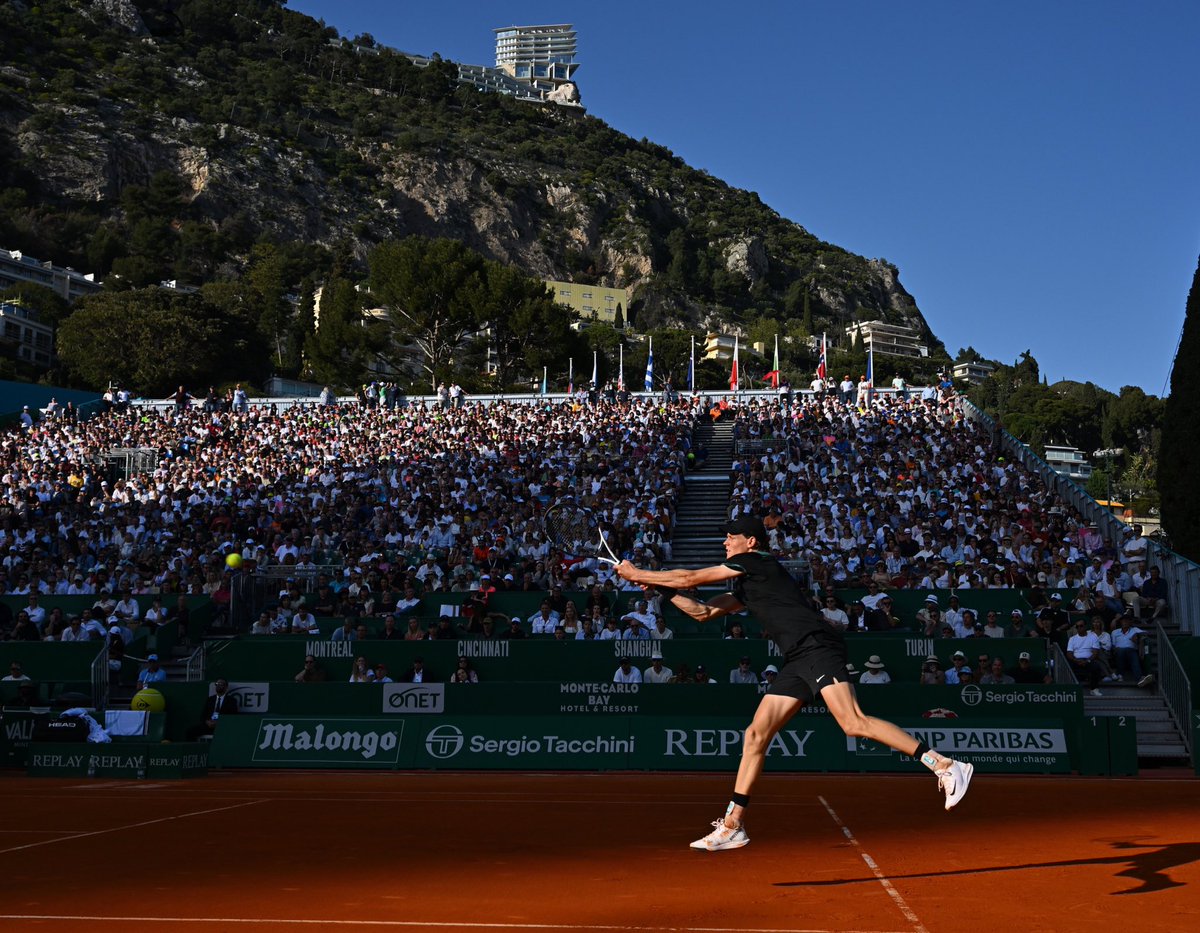 One step at a time, see you in the semis @ROLEXMCMASTERS #forza ☀️💪🏼