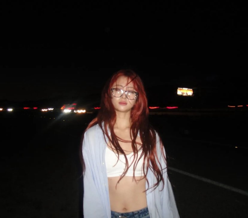 YUNJIN OH MY GOD ????