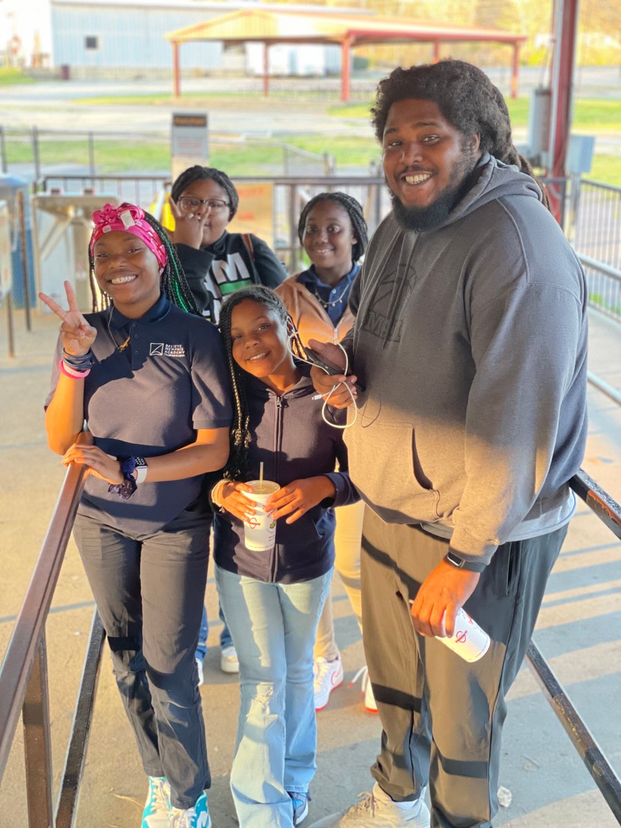 We ❤️ Field Trip Friday! MAM Believe Academy recently visited Golf & Games. ⛳