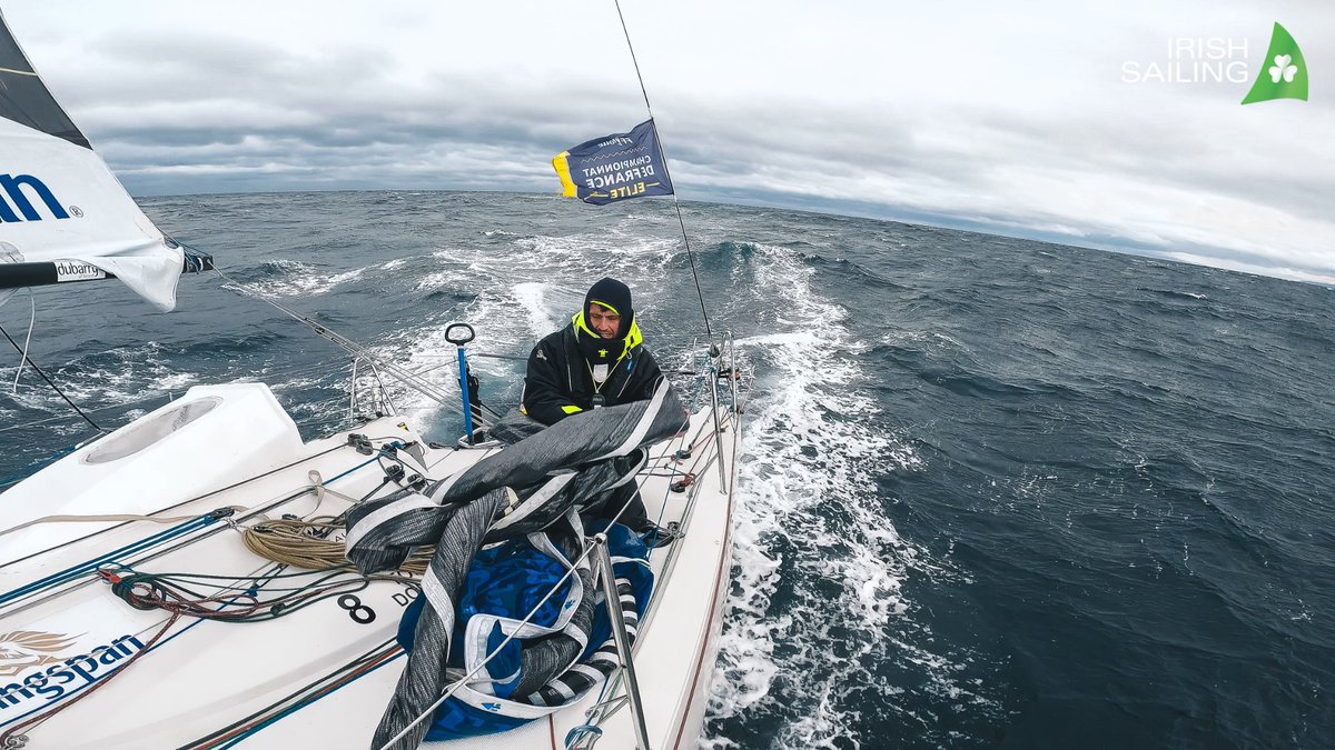 Tom Dolan takes advantage of a natural break in the Figaro circuit to expand his racing horizons as he competes in a new, crewed Class40 race, the Niji 40 ☘️ His crew have been leading the fleet since Tuesday evening @TomDolanSkipper bit.ly/tomdolanniji40 #offshoreracing