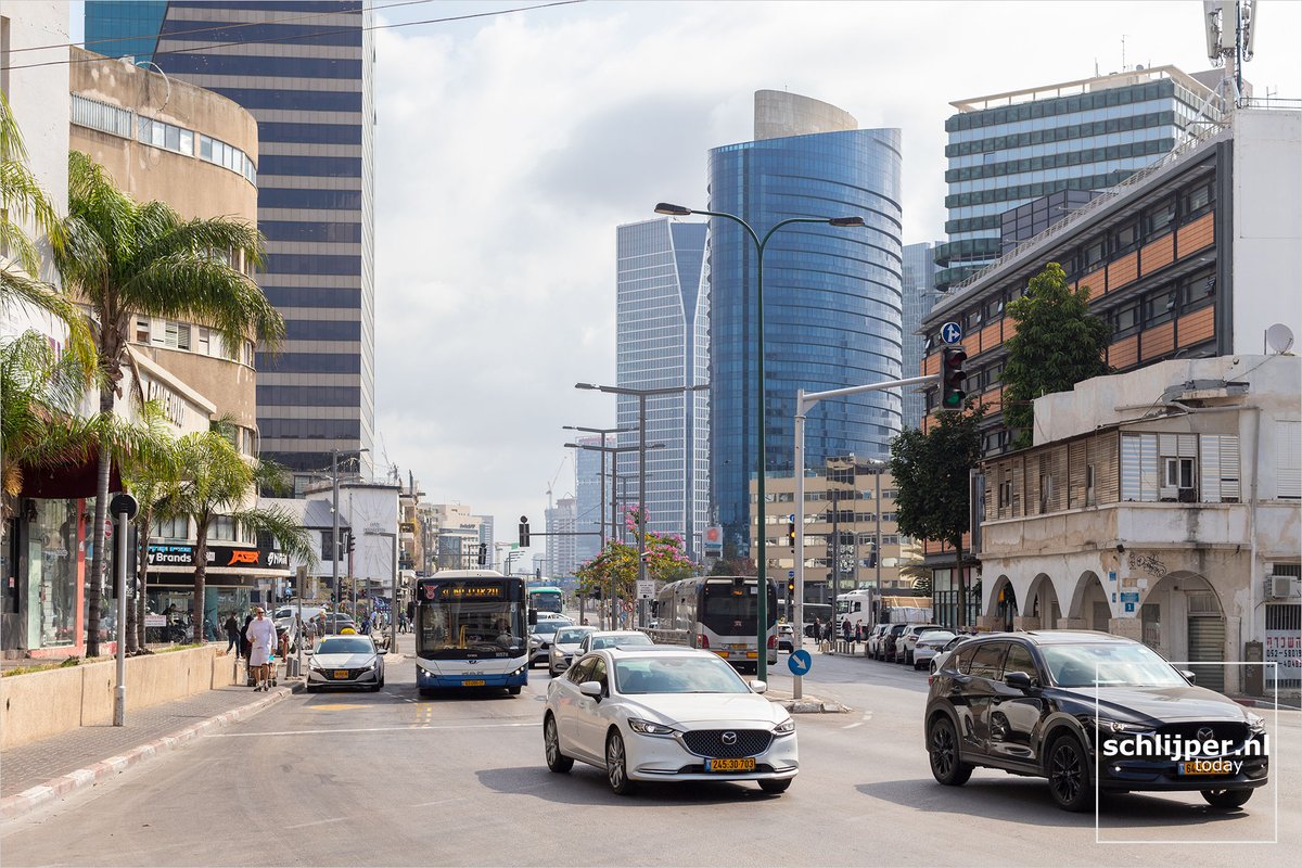 No one wants to be here. Because: cars. Where: Tel Aviv, Menachem Begin, HaShfela When: 07 04 2024 09:51 What: #carsTLV #פידתחבורה⁩