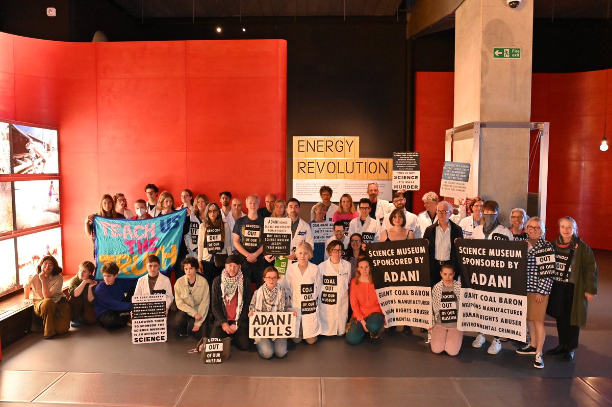 🚨BREAKING: @sciencemuseum is OCCUPIED🚨 We intend to stay the weekend in protest against the museum's sponsorship deal with coal producer and human rights abuser @AdaniOnline. Follow @y_climatejust and @ScientistsX for updates! Join us tomorrow - details in 🧵! 1/