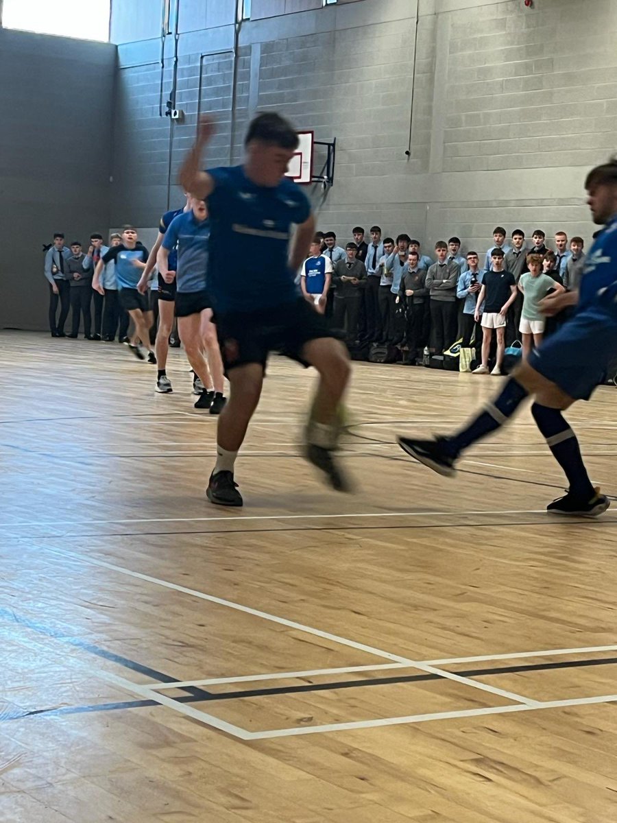 This week saw some dynamic, energetic and skillful performances as the 6th Year Lunchtime Soccer League reaches the business end of the league format where teams dig deep in the hope of making it into the final stages of the league. Great support and craic from their peers.