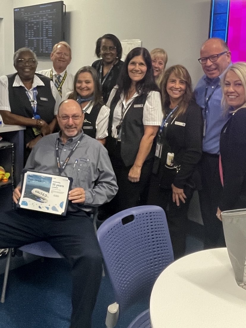 🌟 Congrats Ted🌟 Today we celebrated Ted 35th anniversary @United. We can’t thank Ted enough for his dedication to our Operation, our Customers and supporting our Co-workers. @TobyatUnited @DJKinzelman @jacquikey @LouFarinaccio @scarnes1978