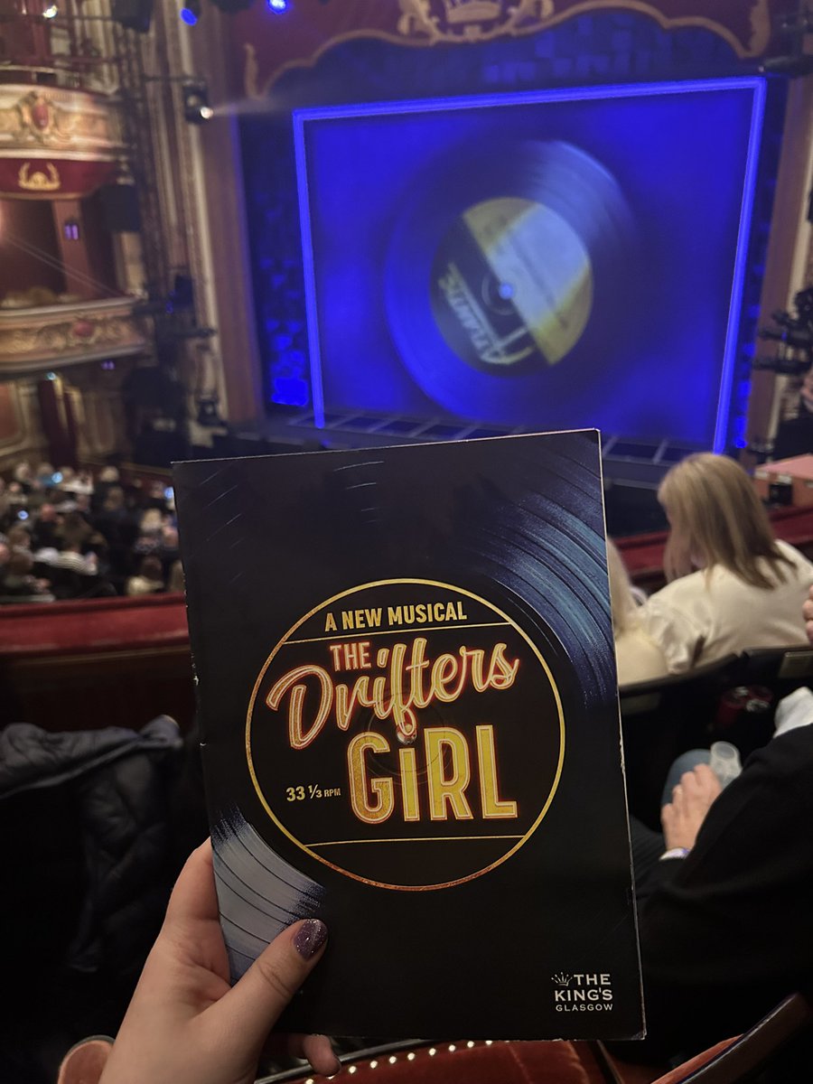 It’s press night for @thedriftersgirl @KingsandRoyal