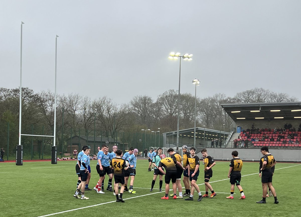 Jake_Allen3's tweet image. Huge congratulations to @Max_Clem01 refereeing in the Dragons EPP Festival! 

Big future ahead with the whistle buddy💪🏼

Well Done this evening! @AshSweet6 👏🏼