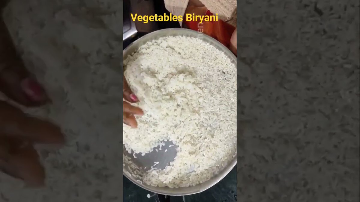 #vegetarianrecipes #vegetarian biryani#shortvideo  discover-recipes.com/vegetarianreci…