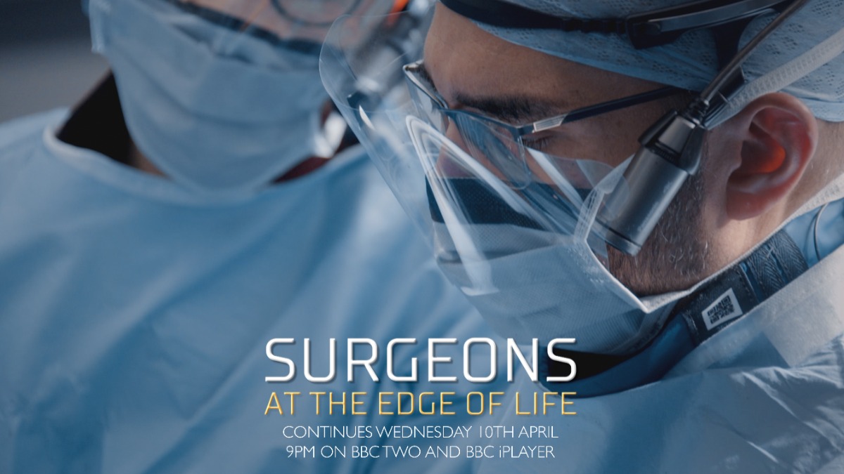 ⏰ A little reminder that we're about 15 minutes away from episode three of Surgeons: At the Edge of Life on BBC Two (9:00pm). 💙 Let us know your thoughts on this week's episode... 💬 👇 #Surgeons #WeAreUHS #LeadTheWay