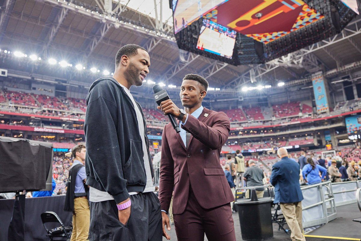 “Dream With Your Eyes Open” @deionsanders It was truly a blessing to cover the Final Four this year. I’ve always said that I just needed one shot to show what I can do. I think the words spoke for themselves. A message to anyone in charge of hiring…IM RIGHT HERE🗣️