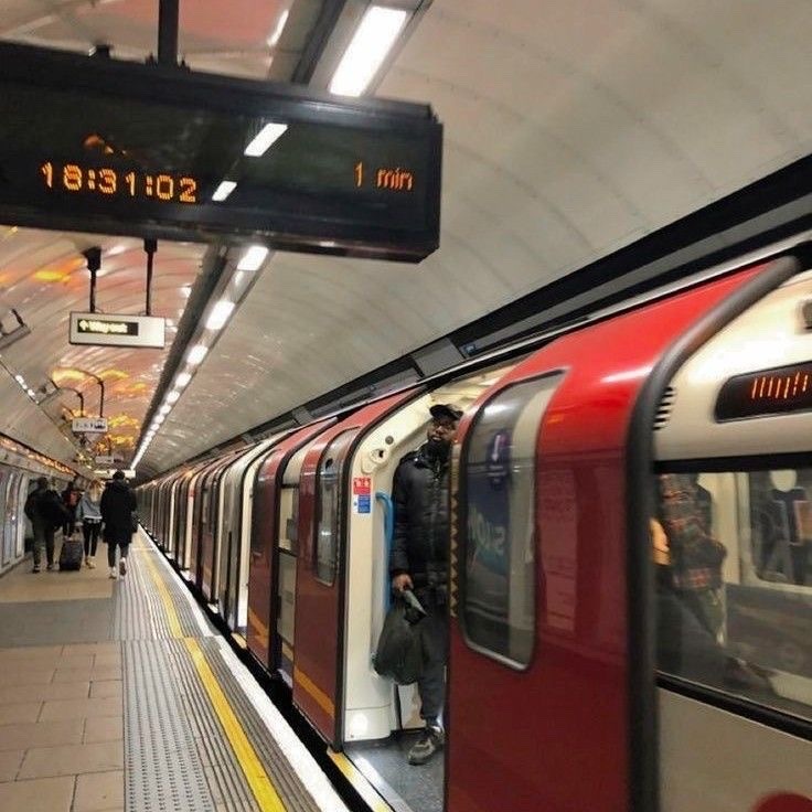 ㅤㅤ๑    𝗮 𝘁𝗵𝗿𝗲𝗮𝗱   ｜  𝗅𝗈𝗏𝖾 𝗌𝗈𝗇𝗀𝗌
ㅤㅤcanciones de 𝖺𝗆𝗈𝗋 que puedes
ㅤㅤ   𝖽𝖾𝖽𝗂𝖼𝖺𝗋 a esa persona especial ♡