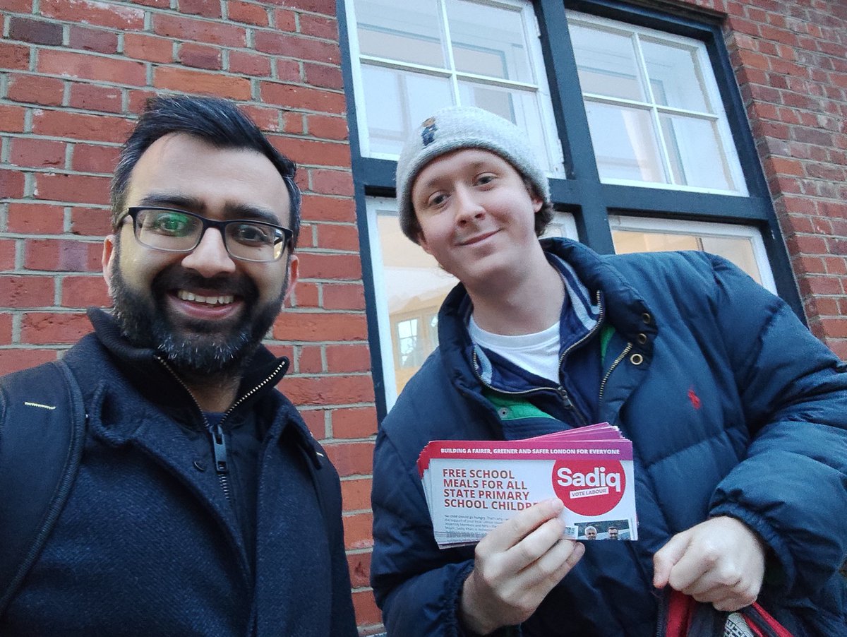 Out campaigning in Brondesbury Park ward with the legend that is @RyanHack_ - no room for complacency and working hard for every vote. On May 2nd use all your votes for @SadiqKhan and @LondonLabour 🌹🌹🌹