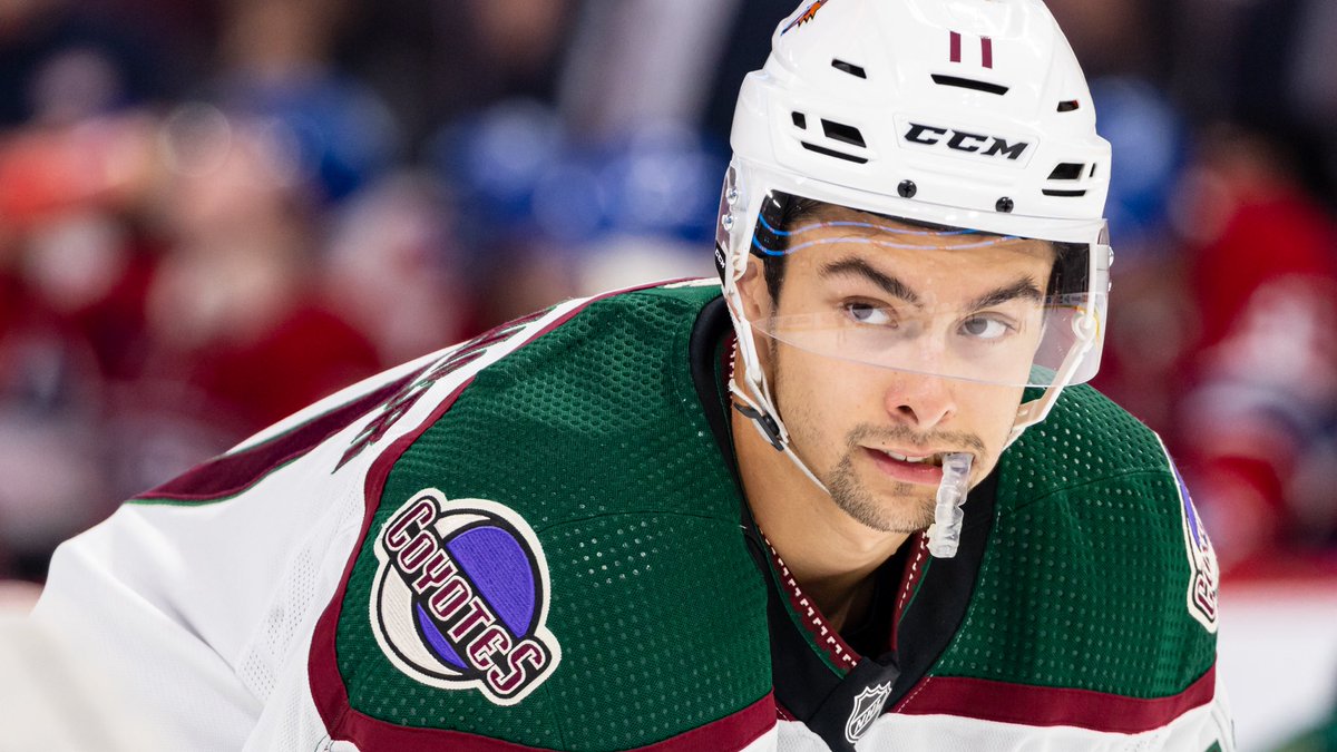 ArizonaCoyotes's tweet image. RT this post to join us in wishing Dylan Guenther a Happy 21st Birthday!