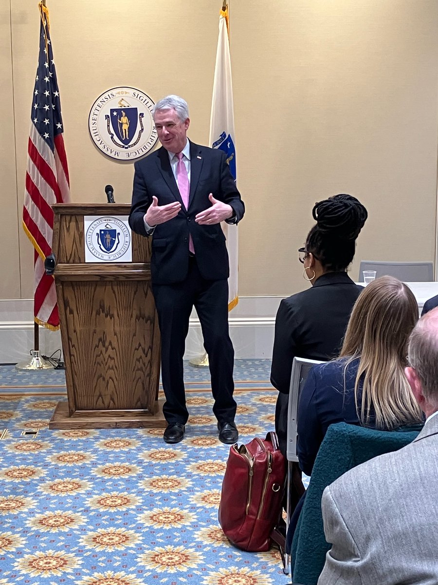 For 87 years, the Citizens Legislative Seminar has brought community members from across the Commonwealth into the State House to learn about the legislative process. Thank you to Jessica Shrey, a reference librarian from Quincy, for making the trip up to Boston! #MAPoli