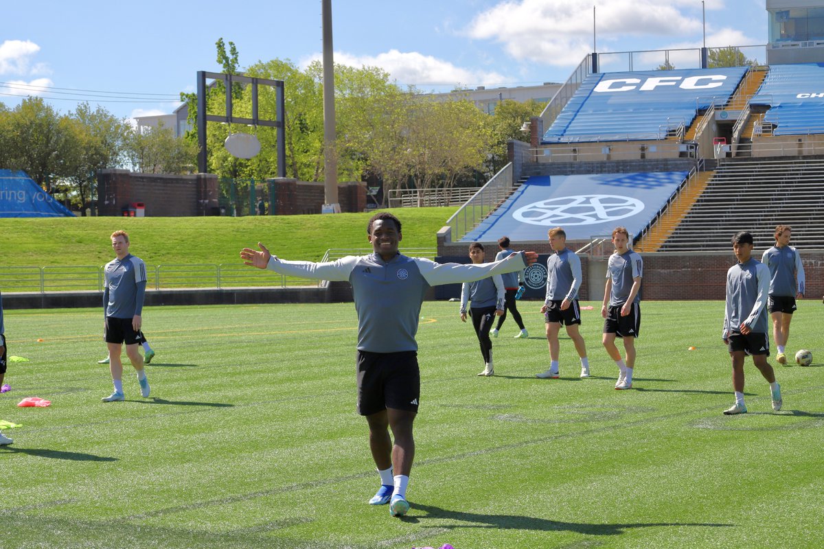 ChattanoogaFC's tweet photo. Busy day at the office 💼

#ChattanoogaAlways #SomosCFC https://t.co/IPH3mx8BQ4