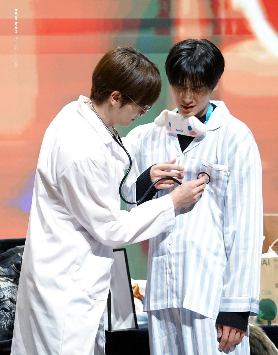 ROE_jyright's tweet photo. 위험한병동🔞 https://t.co/4ExHhgqvqY