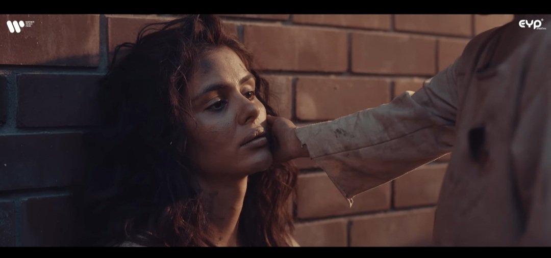 know_everythin's tweet photo. This song #DostBanke it was so good i watched yesterday and today whole day I was murmuring the song, so so good and ofcourse #PriyankaChaharChoudhary acting in that video is top notch 😍 https://t.co/UMmchX69Qt