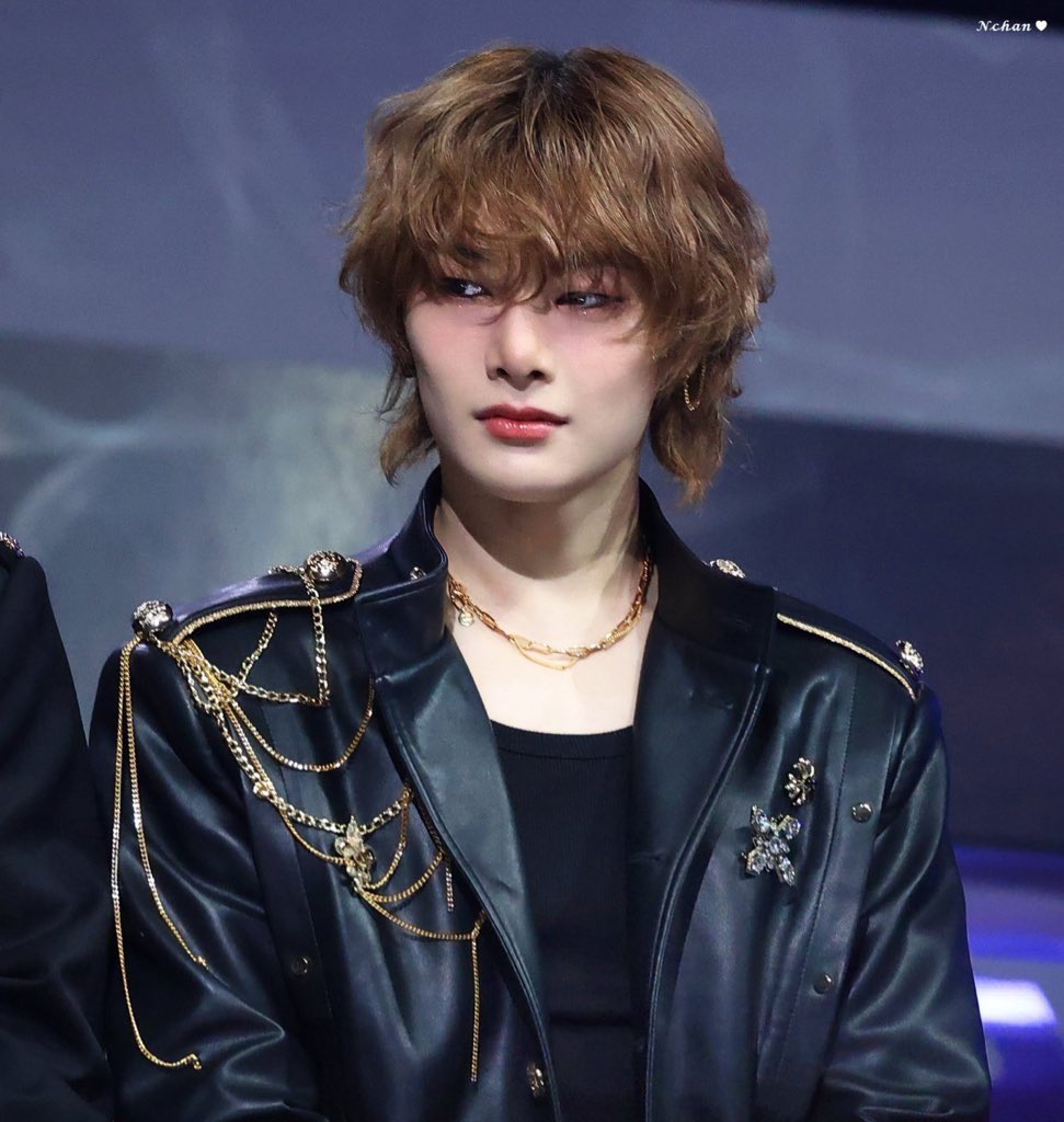 WHY DOES AYEN HATE MY GUTS